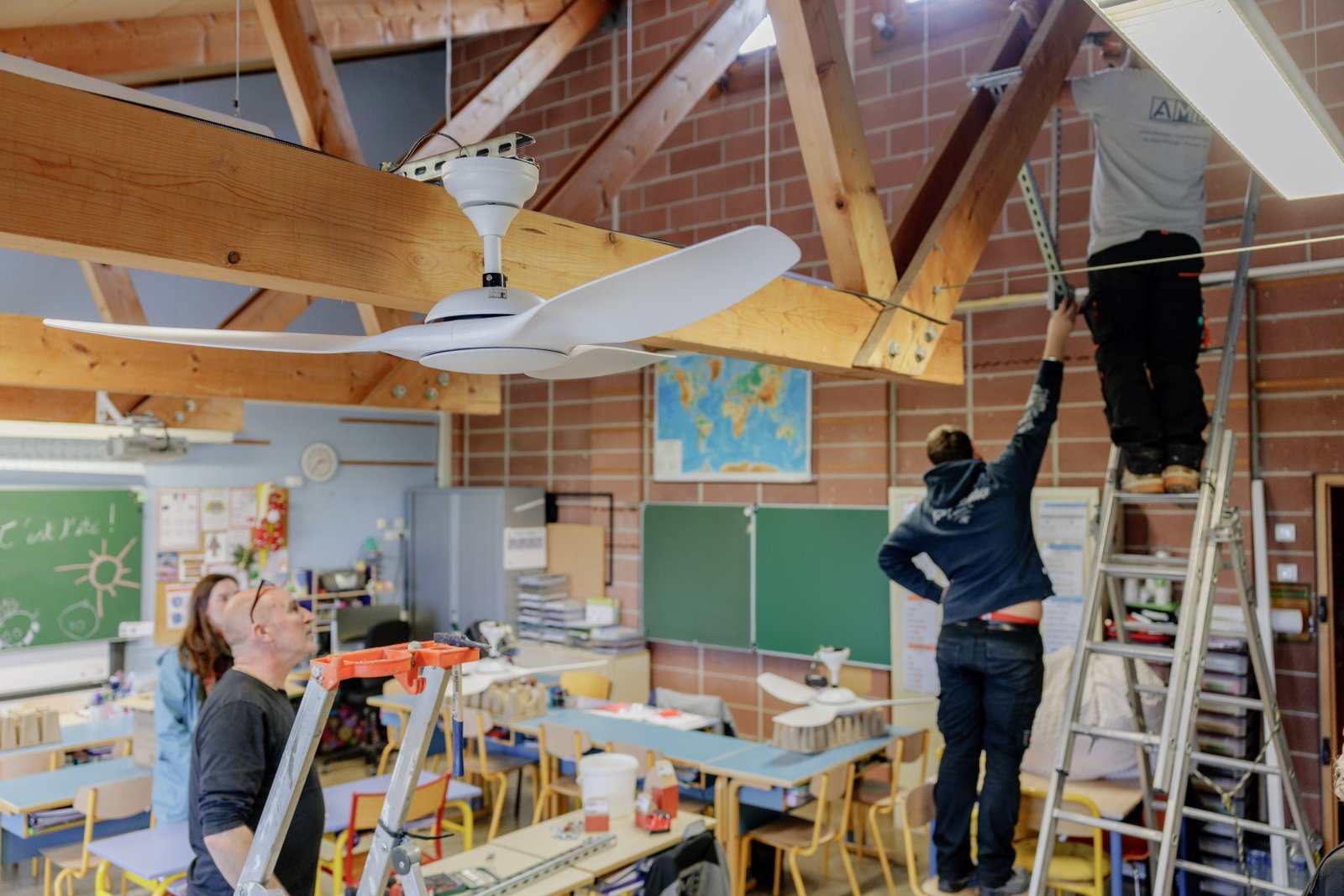 ACTEE RACINE Saint Vallier de Thiey  Ecoles Alex Bonnemaison (32 sur 50) (Grand)